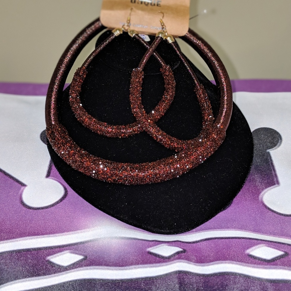 Necklace w/earrings Set